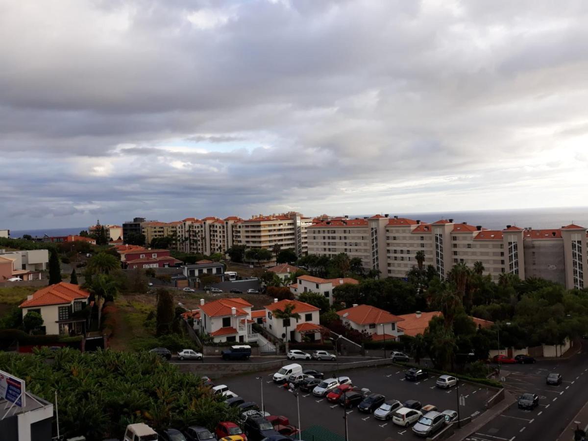 Elegant Apartment With Sea Views By Trip2Portugal Funchal  Luaran gambar
