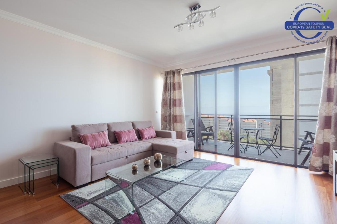 Elegant Apartment With Sea Views By Trip2Portugal Funchal  Luaran gambar