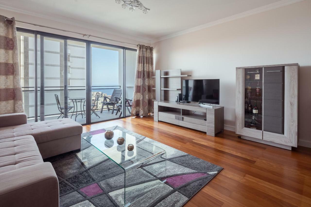 Elegant Apartment With Sea Views By Trip2Portugal Funchal  Luaran gambar