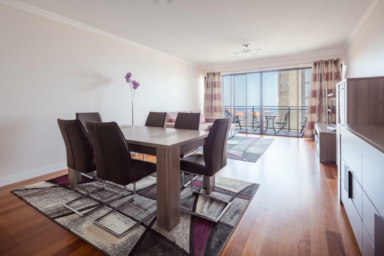 Elegant Apartment With Sea Views By Trip2Portugal Funchal  Luaran gambar